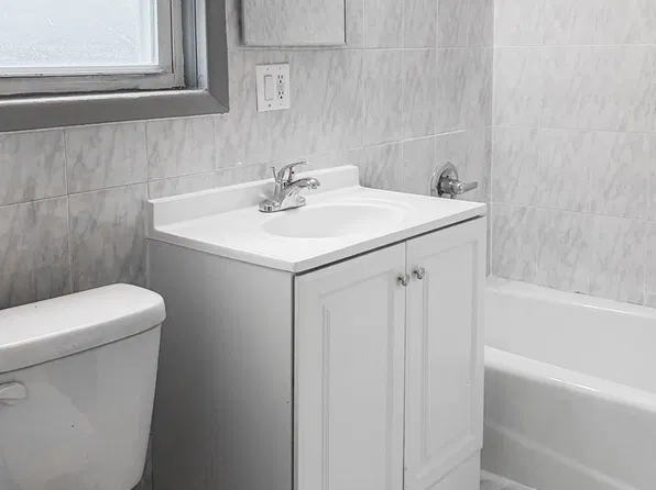 2736 Fenton Ave #2, Bronx, NY 10469