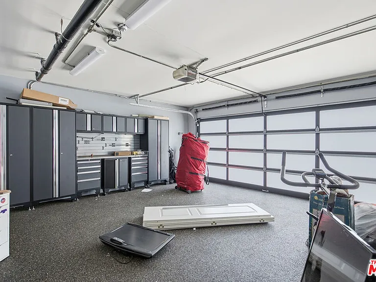 8739 McLennan Ave — Photo 22