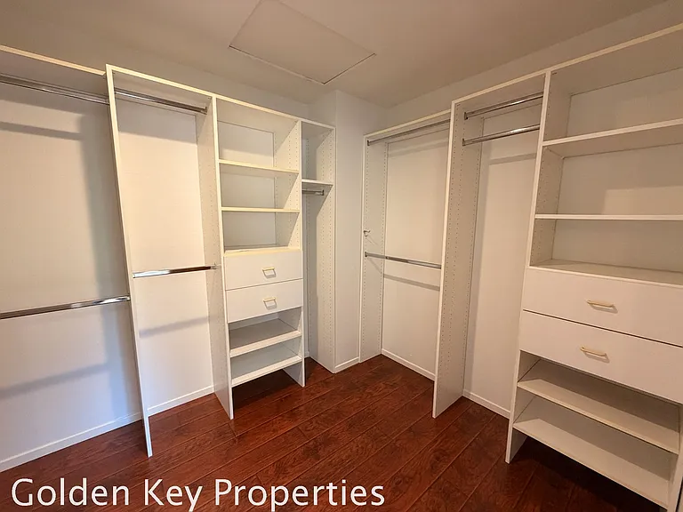 533 Edgewater Ave — Photo 21