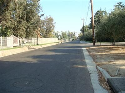 5th image of 2286 S Minnewawa Ave