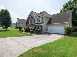 1704 Riverlanding Cir, Lawrenceville, GA 30046