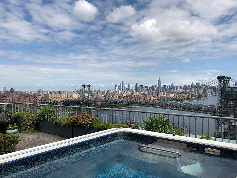 1st image of 440 Kent Ave #3B