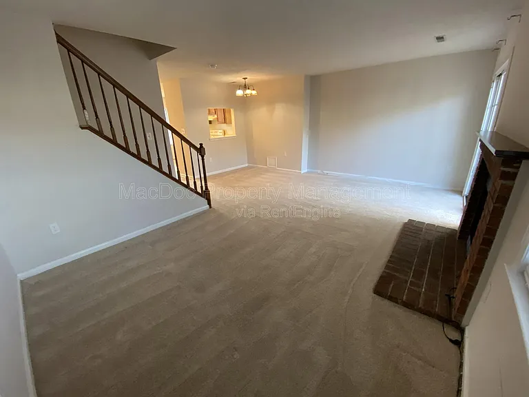 11185 Kensington Pl — Photo 3