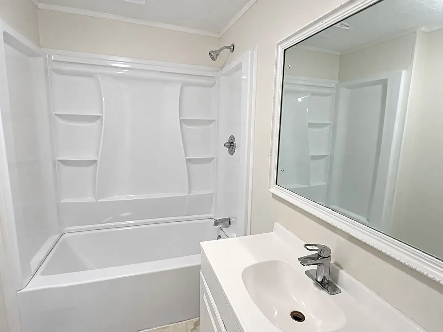 836 Arlington Street — Photo 3