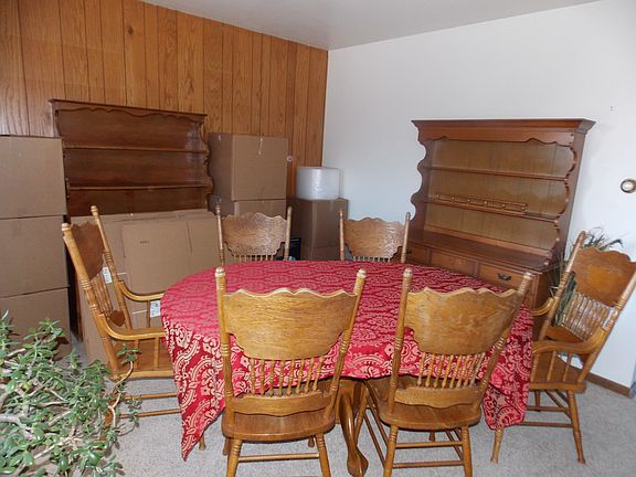 2nd image of 995 Sheridan Dr