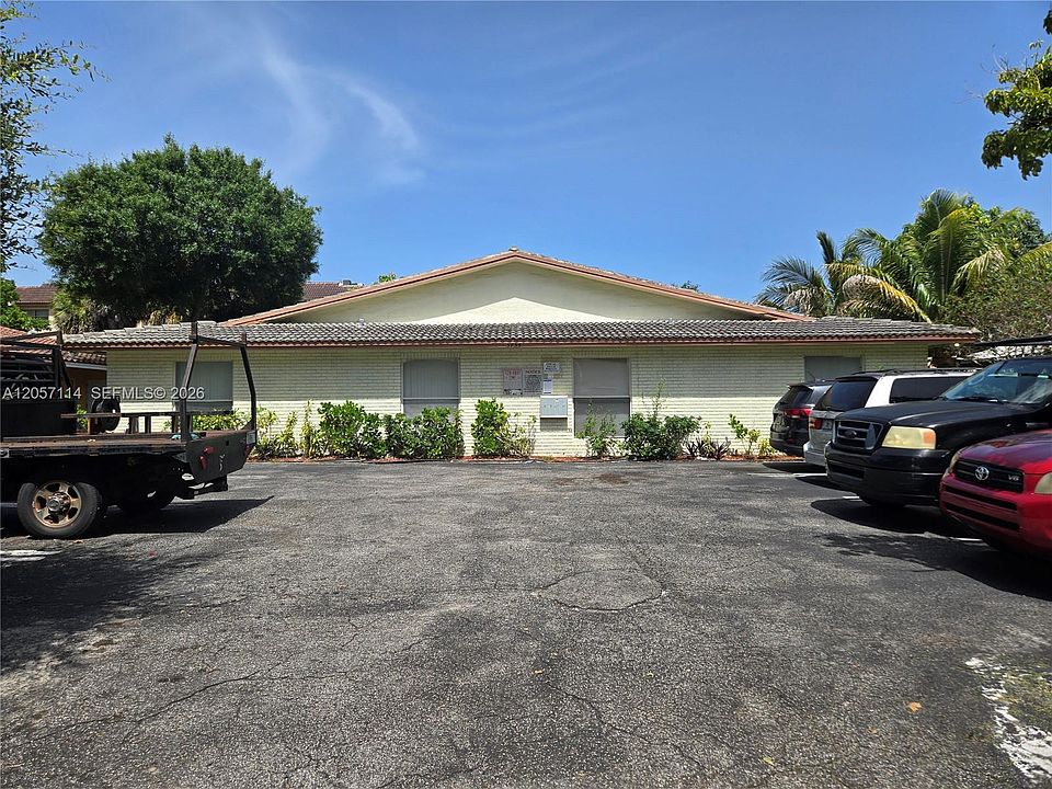 1st image of 3735 NW 116th Ter
