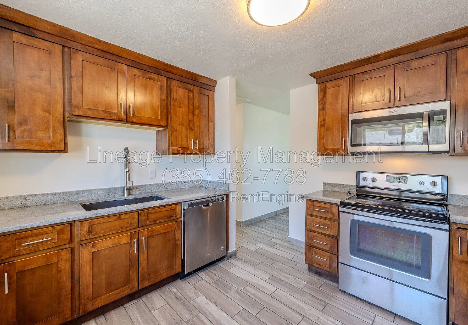 4 bed, 2.0 bath, 1600 sqft, $2,200 — Photo 2