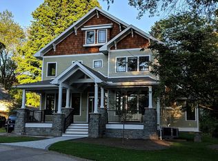 7 Elm Ln, Chautauqua, NY 14722