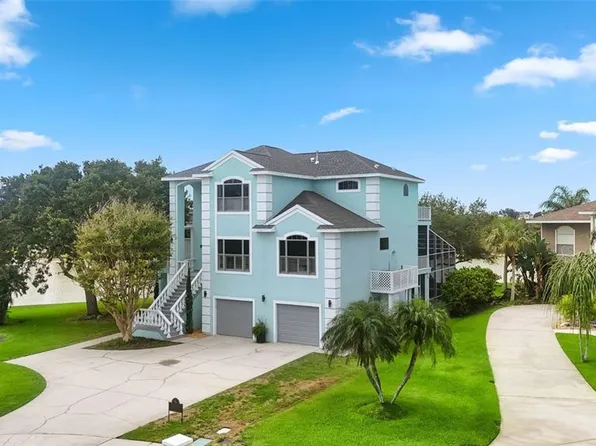 2106 Pelican Ct, Tarpon Springs, FL 34689