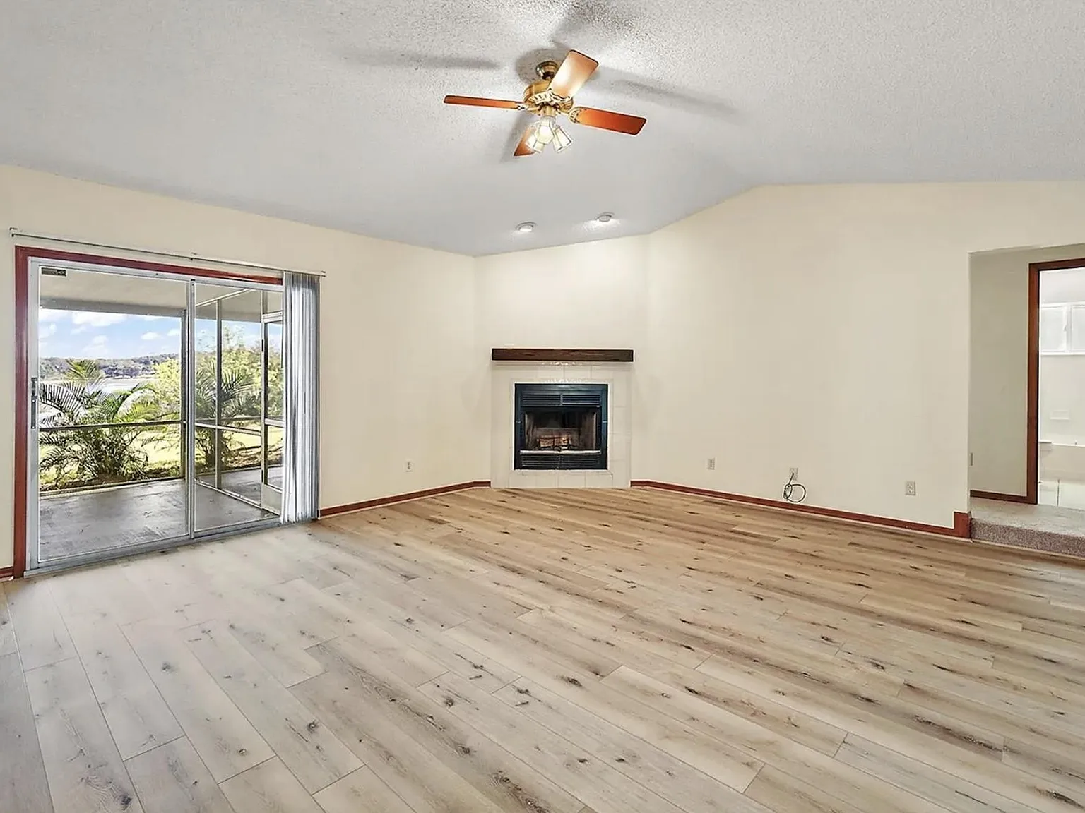 209 Grassy Lakes Rd — Photo 4