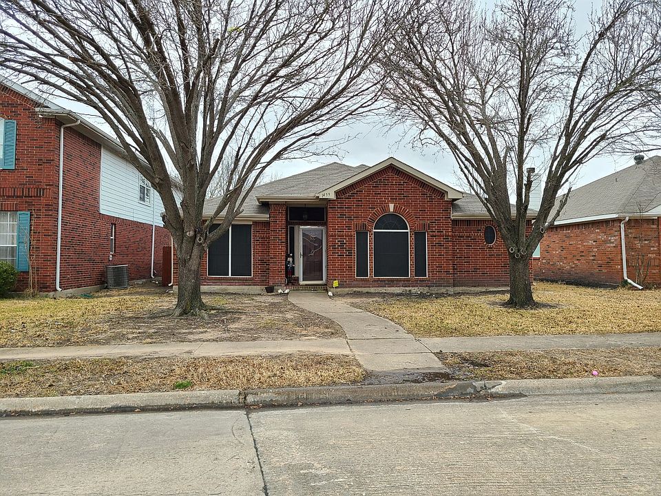 1st image of 1459 Vanderbilt Ln