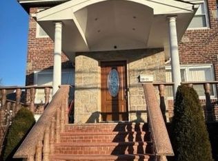 135-11 122nd St FLOOR 2, South Ozone Park, NY 11420