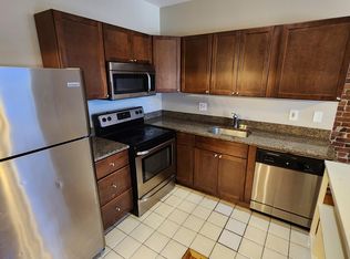 7 Pembroke St #7A, Chelsea, MA 02150