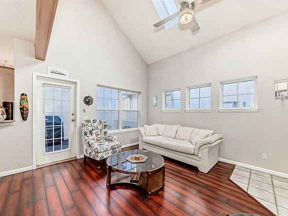 4th image of 1906 Patterson Vw SW