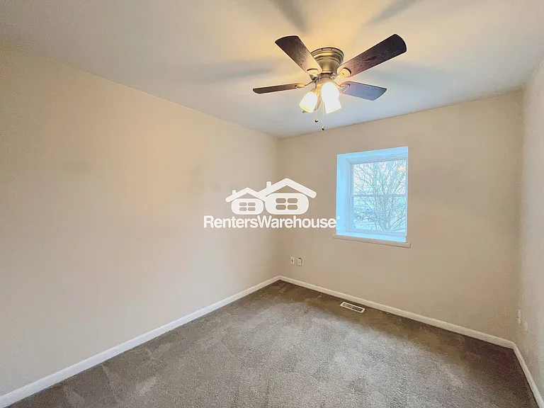 5629 Banbury Ct — Photo 20