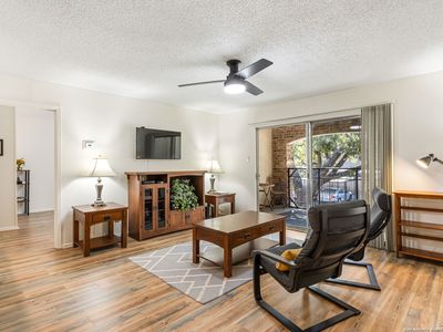1819 Babcock #204, San Antonio, TX, 78229