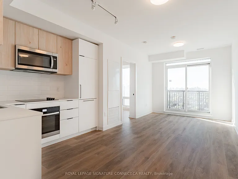 1185 Dupont St #1018 — Photo 4