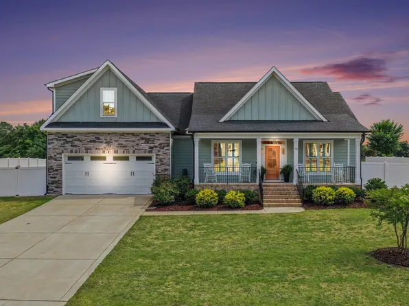 193 Lambert Ln, Fuquay Varina, NC 27526