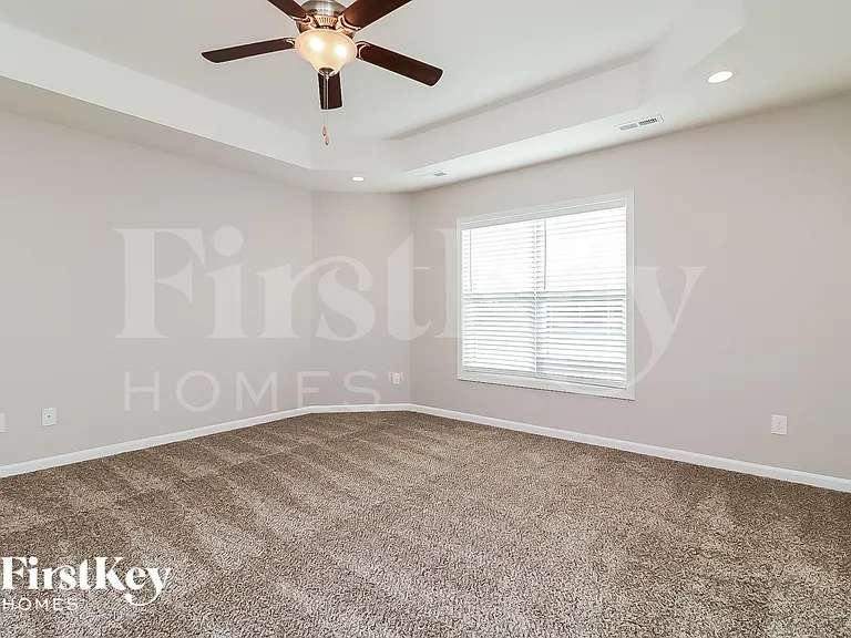 25 Griffith Pl — Photo 8