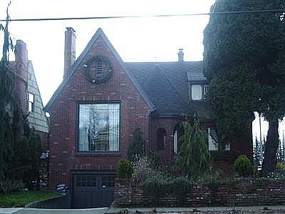 2nd image of 1503 NE 75th St