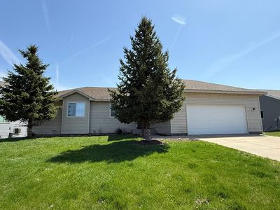 211 Fischer St NW, Montgomery, MN, 56069