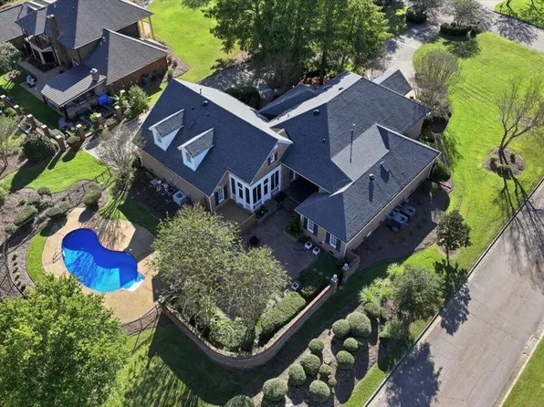 101 Bristol Ct, Madison, MS 39110