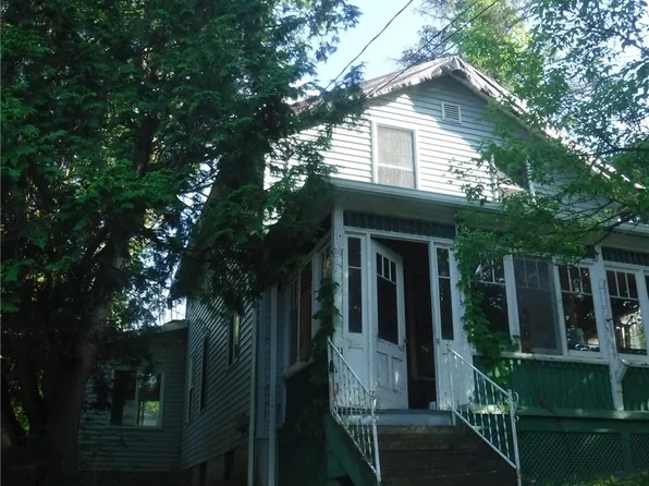 31 W Main St, Attica, NY 14011