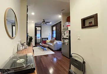 Rented by Kahen Properties