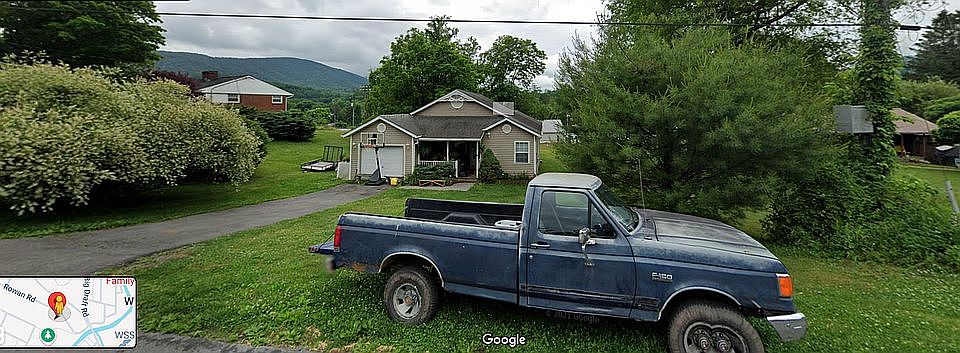 2nd image of 245 Rowan Rd