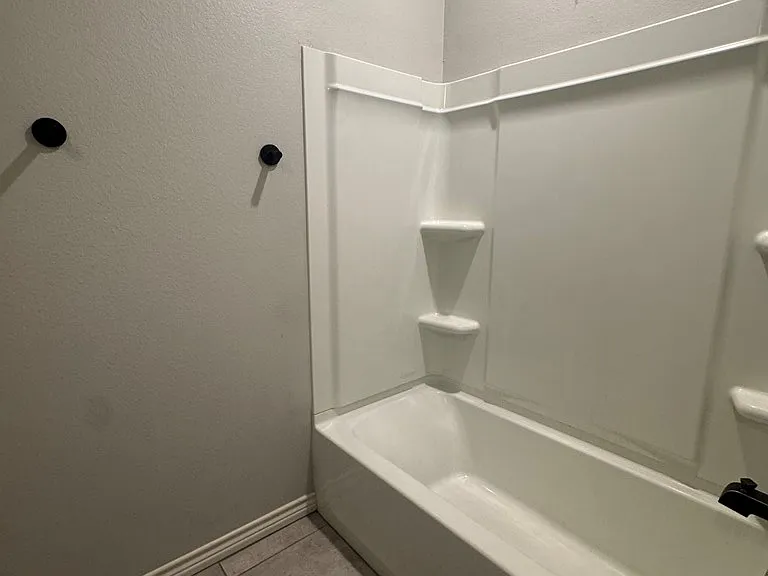 5304 Nevan Ct — Photo 9