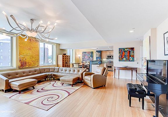 5th image of 40 W 116th St APT B1003