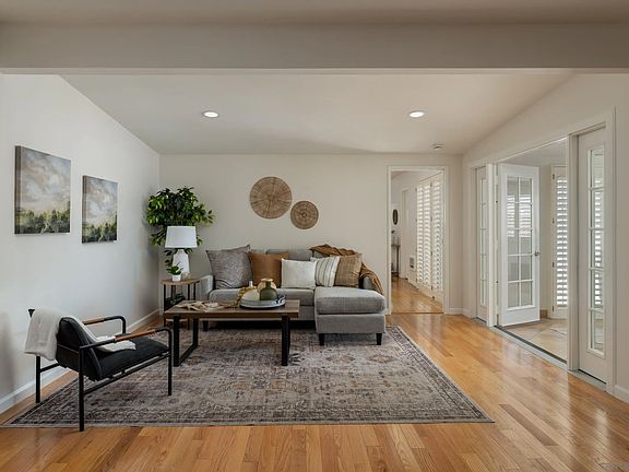 3rd image of 4549 Lyric Ln