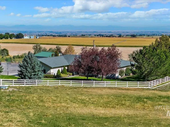 3902 N 1700 E, Buhl, ID 83316