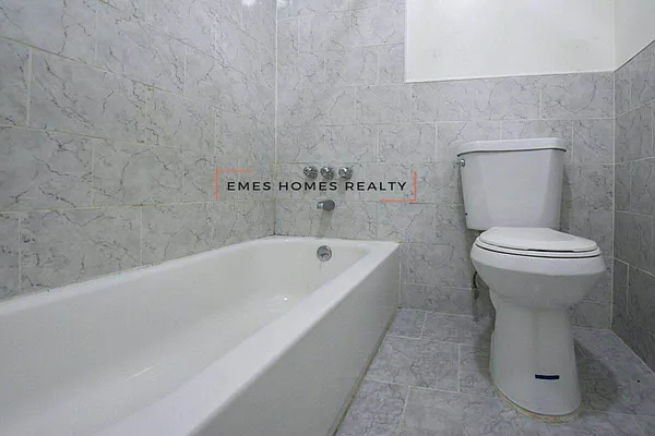 Rented by Emes Homes Realty LLC | media 12