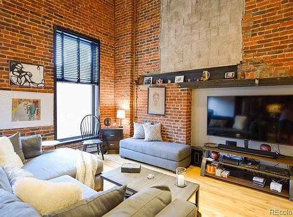 2nd image of 1450 Wynkoop Street #3F