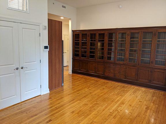4th image of 591 Terrace Blvd #106