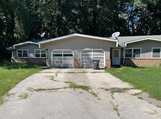 3921 Reinhardt Dr, Stevensville, MI 49127