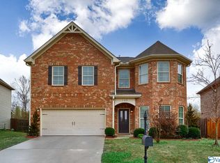 120 Wolf Creek Trl SW, Huntsville, AL 35824