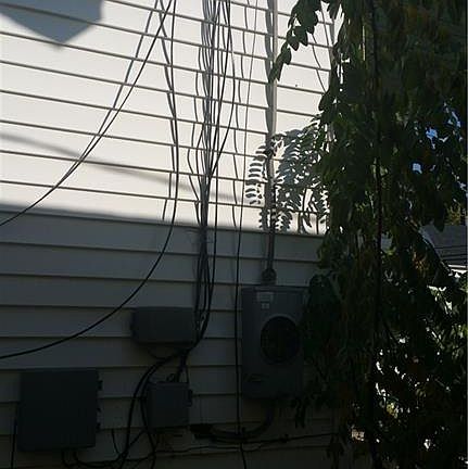 2nd image of 140 Deerfield Ave