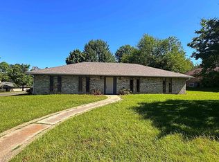 525 Hampshire St, Longview, TX 75605