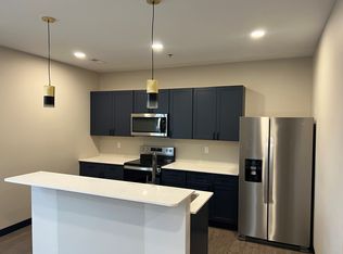 104 E Market St #102, Troy, IL 62294