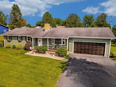 215 N 10th St, Oakland, MD, 21550