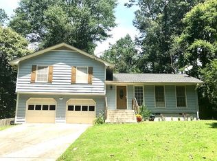 1867 Oak Ridge Ln, Lawrenceville, GA 30044