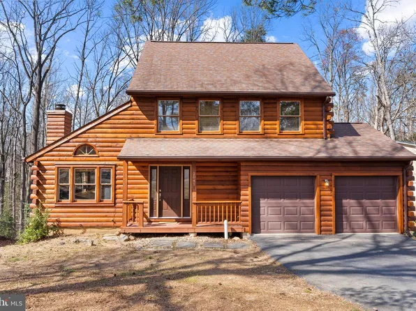 2041 Midshipman Dr, Stafford, VA 22554