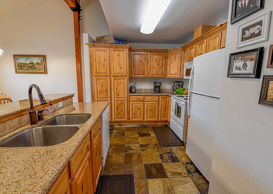 1st image of 1607 Davis Ave #J-47