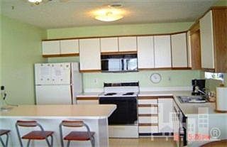 3rd image of 1208 N Carolina Beach Avenue #2B
