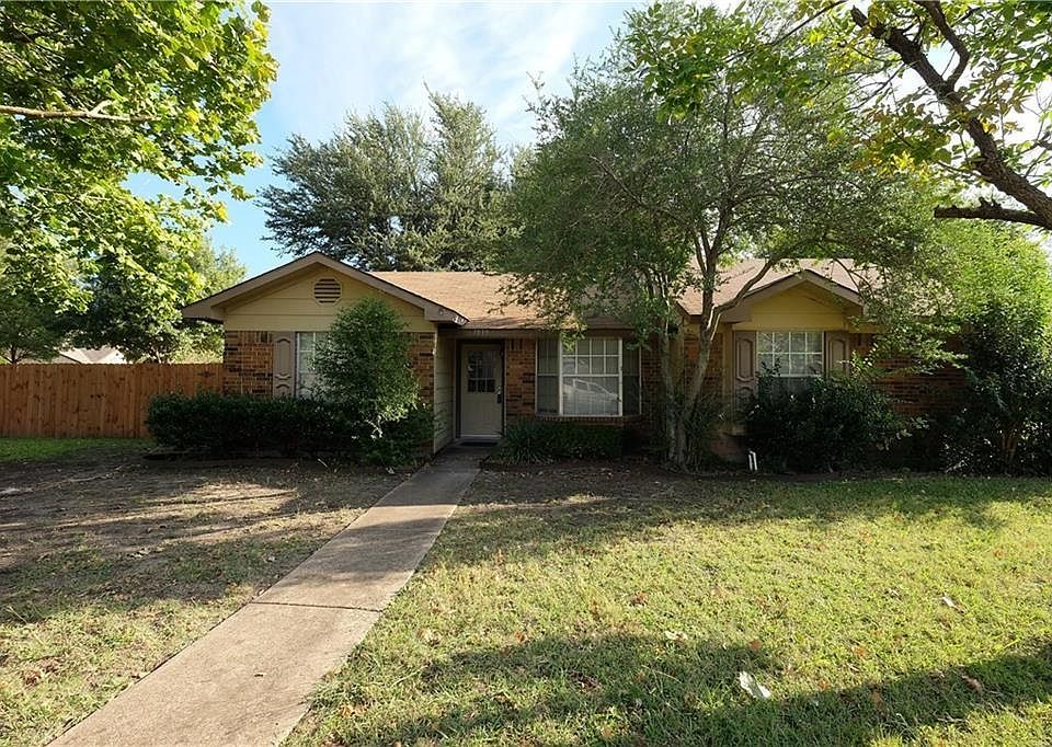 1st image of 1838 Alonsdale Dr