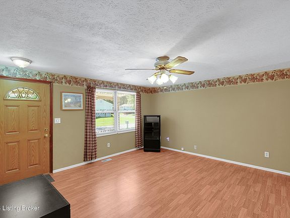 5th image of 8702 Bost Ln