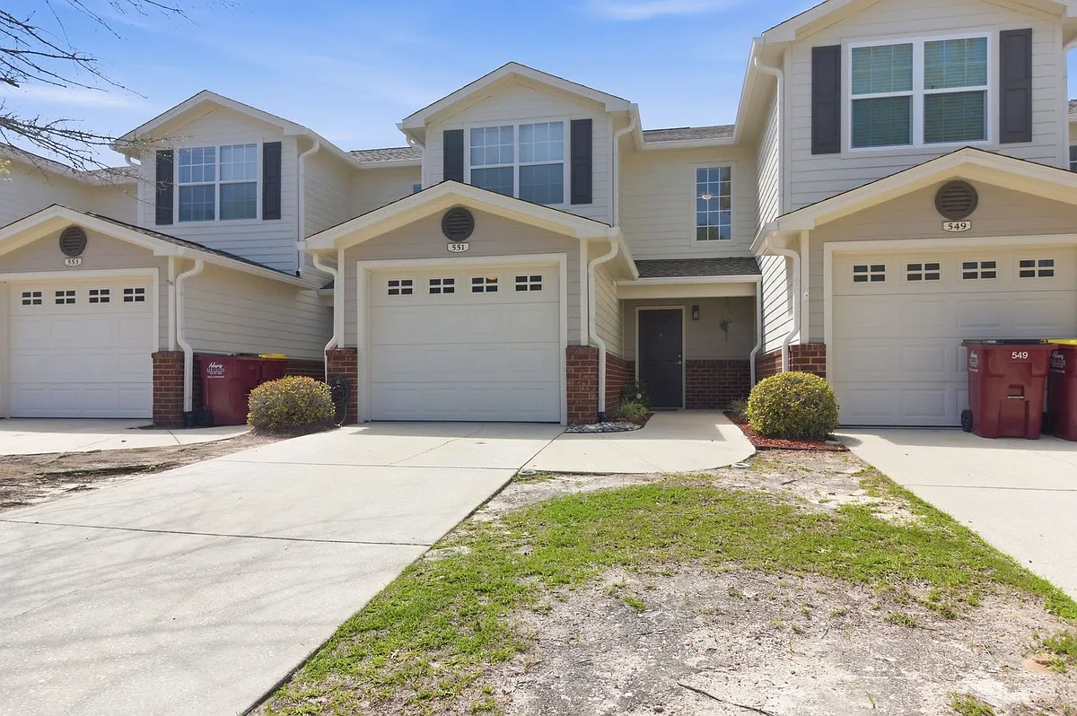 Building Photo - 551 Wingspan Way