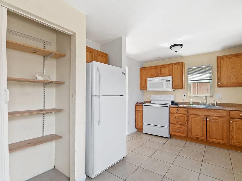 1570 7th Ave Santa Cruz CA 95062 Zillow